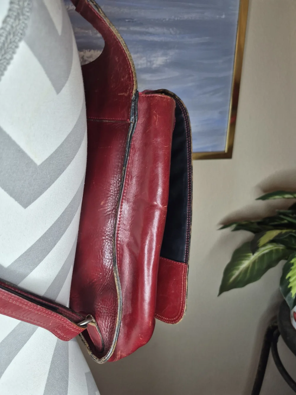 Vintage Stone Ridge Women's Red Leather Adjustable Backpack